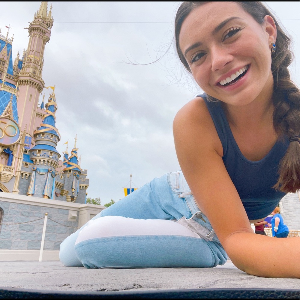 Meet your Posher, Kiley